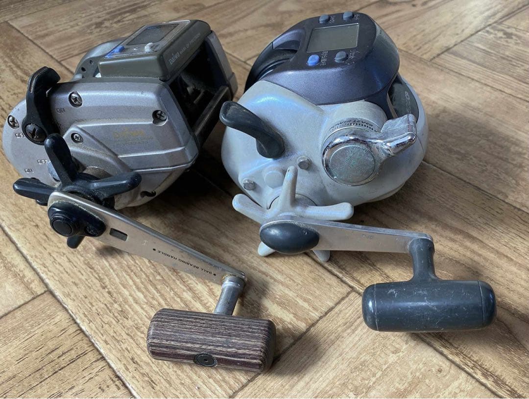 X500CP 両軸電動リール 糸付き..いろいろまとめ 5台