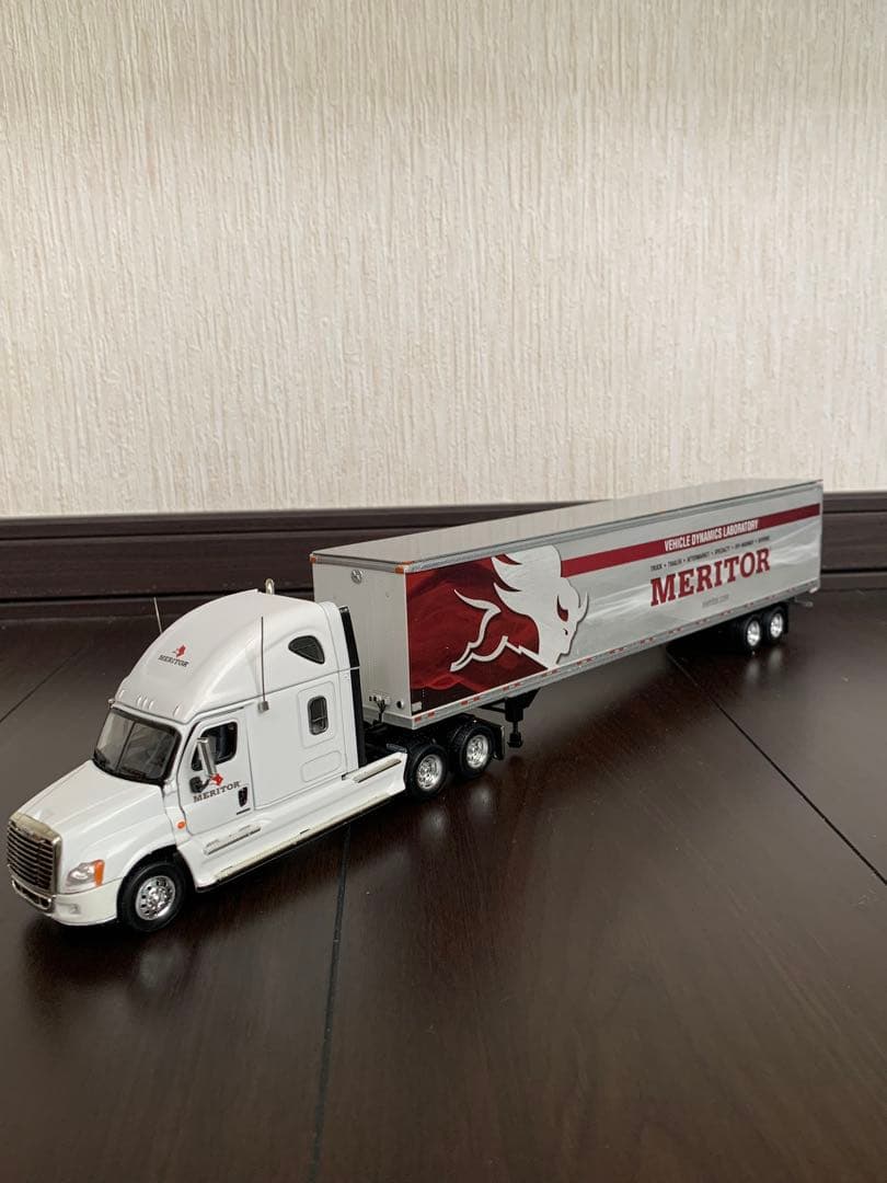 希少Tonkin Replica's1/53 トレーラーミニカー