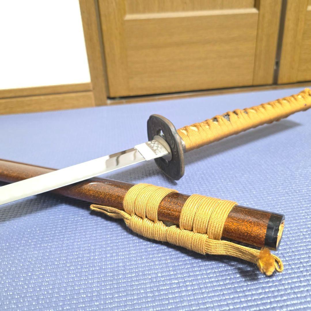 274】【美品】居合い刀　模造刀 刀 刀剣 全長約105cm 刀身74cm
