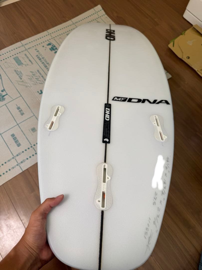 DHD サーフボード MFDNA 5.8 1/2 フルカスタム