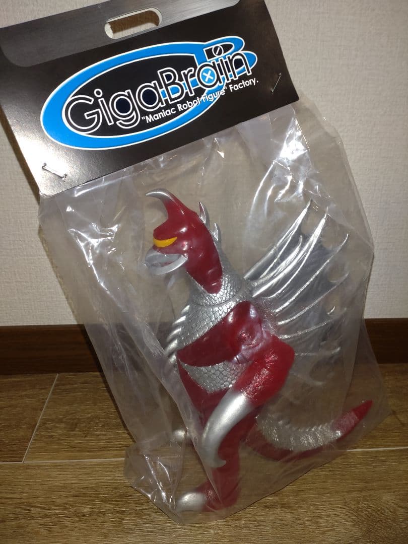 ギガブレイン　ガイガン　クリアレッド　未開封　ソフビ　マーミット