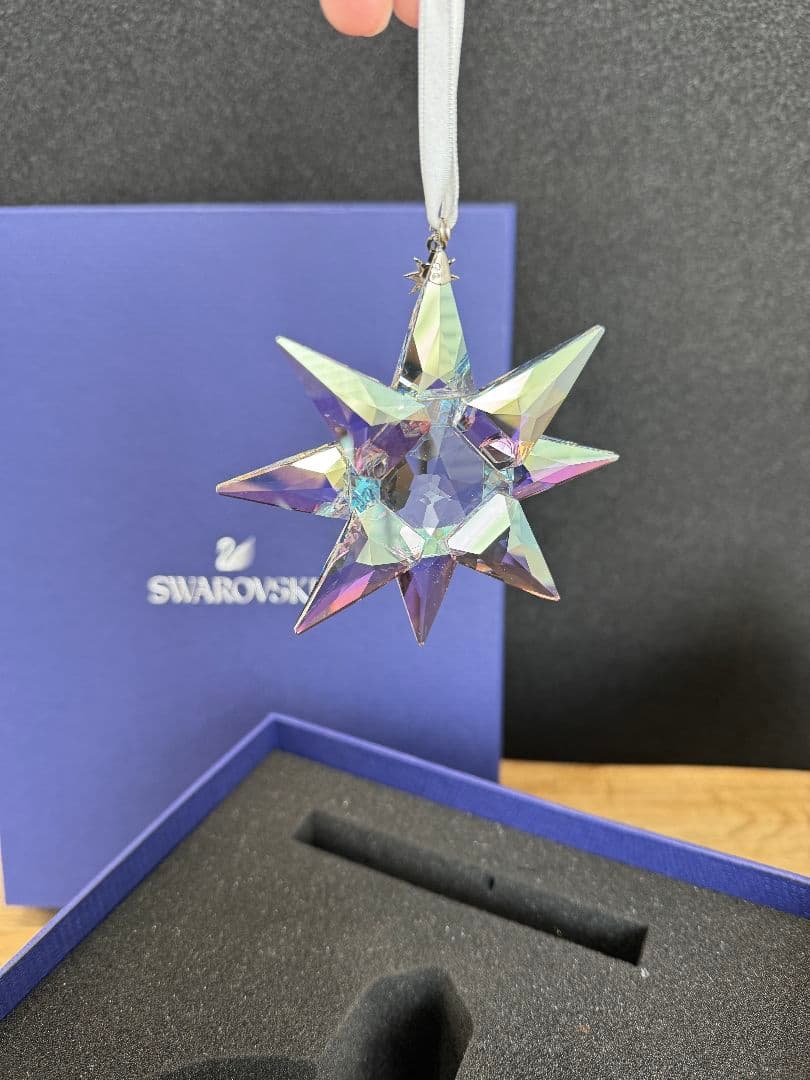 スワロフスキー