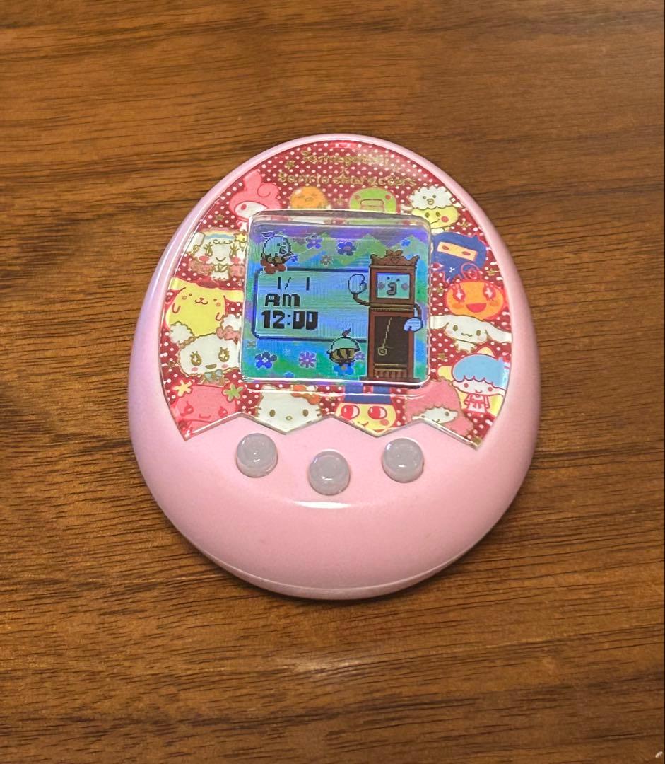 たまごっちみくす　サンリオコラボ　トイザらス限定　ピンク