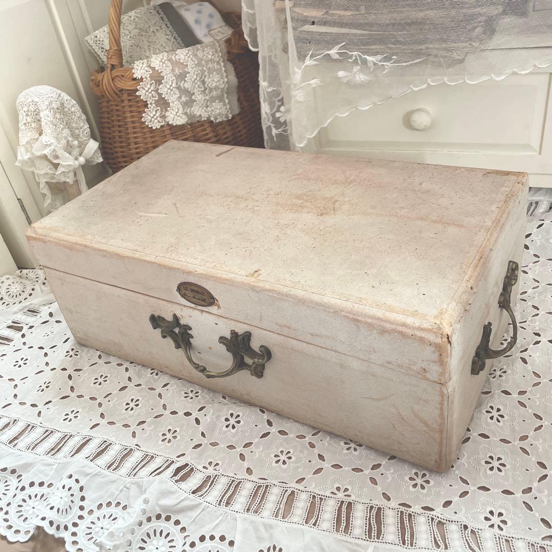 フランスアンティーク　トランク