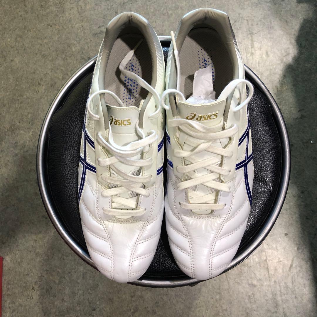 アシックスサッカースパイク　取替え式