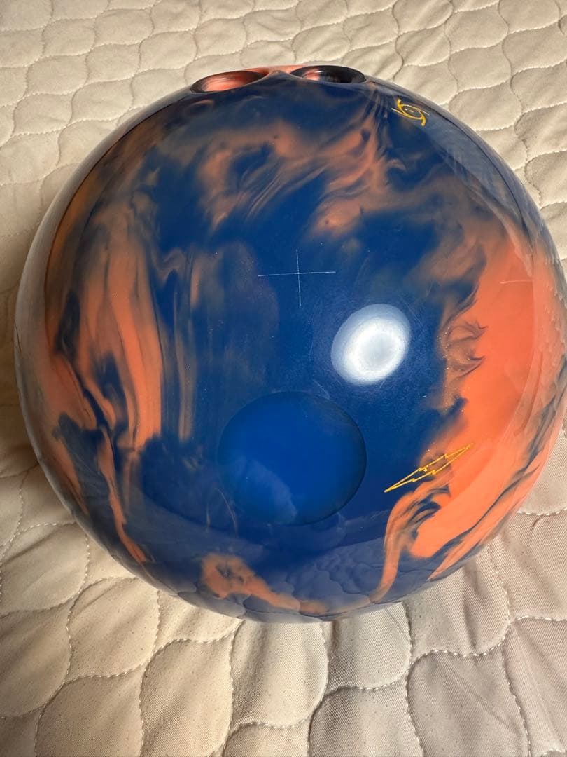 ボウリングボール　バイトパニックX 15ポンド