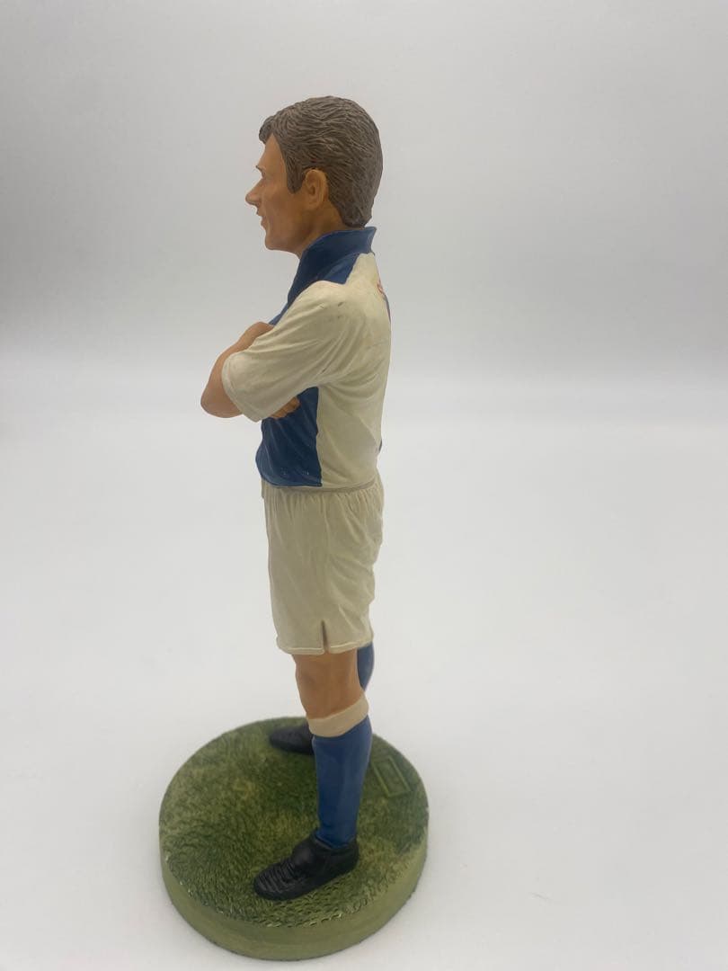 アラン・シアラー フィギュア 9番 シアラー 9 サッカー選手 フィギュア