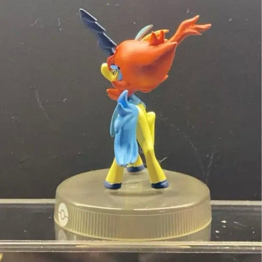 ポケモン　ケルディオ 海洋堂特典　フィギュア 美品