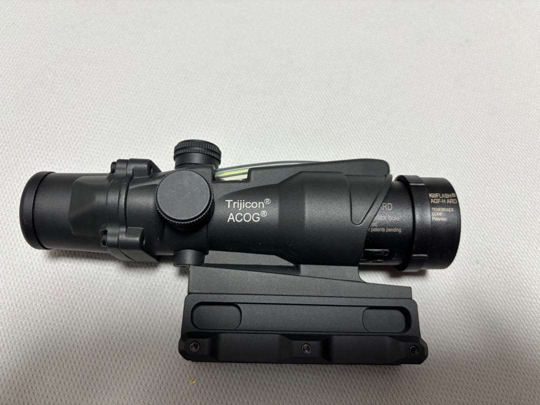 ACOG4倍グリーンドット 別売キルフラッシュ　UNITYハイマウントセット