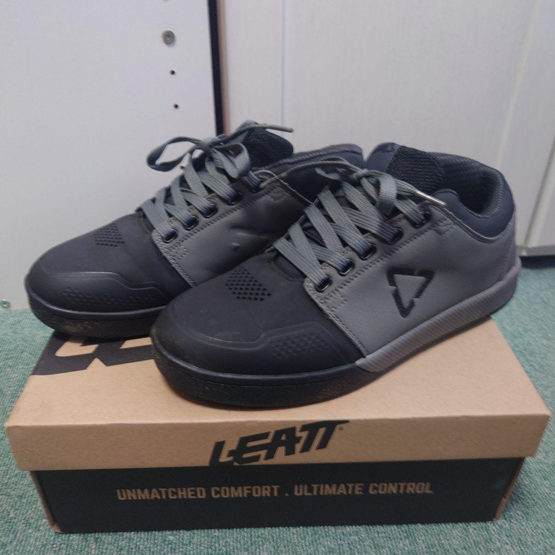 LEATT リアットMTBフラットペダル　スペシャライズドSPECIALIZED