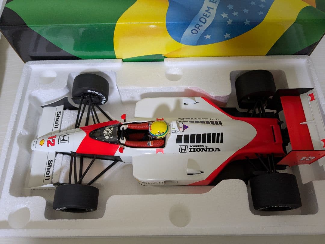 F1 MINICHAMPS 1/12 マクラーレンMP4/4 アイルトン・セナ