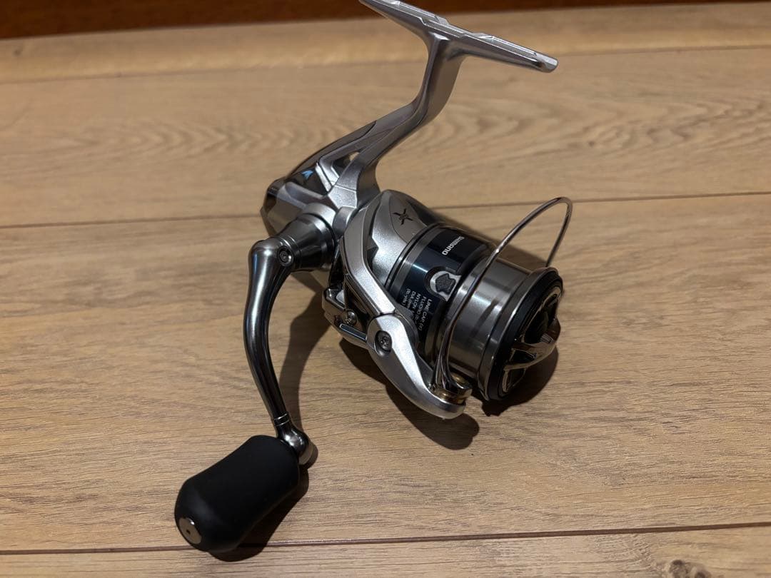 シマノSTRADIC ストラディック 2500HGS 新品未使用