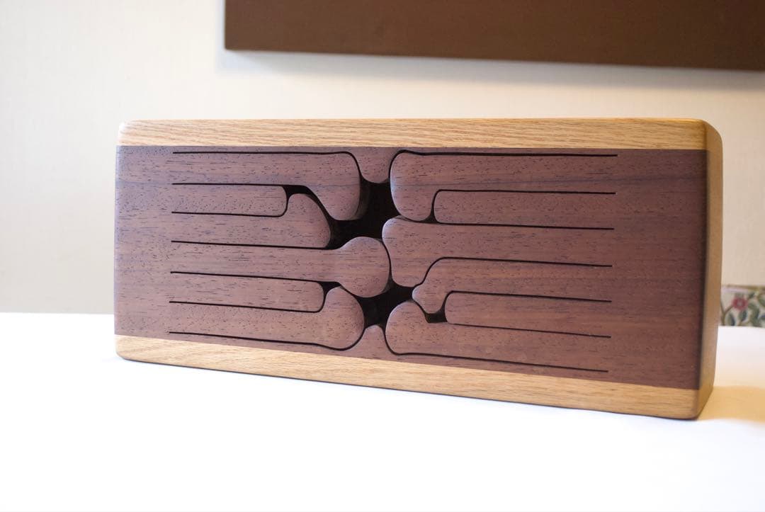 カリフォルニア製 スリットドラム 作家サイン入り たたいてるだけで気持ちいい。