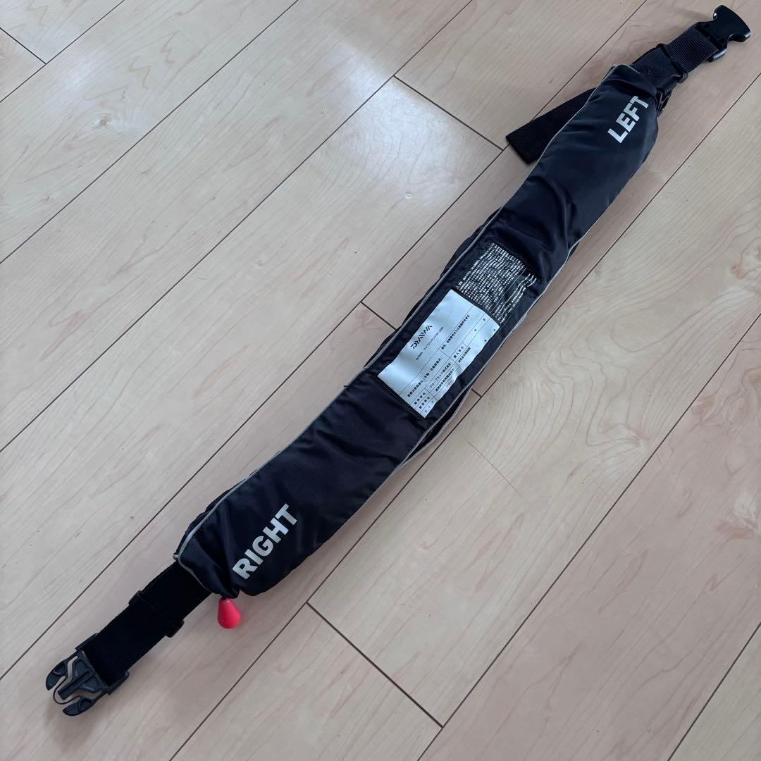 一条DAIWA ライフジャケット DF-2200 ウエストタイプ 桜マーク