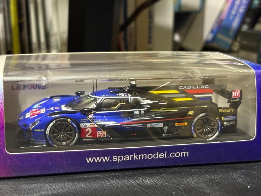 スパーク 1/43 キャデラック VシリーズR 2024 ルマン24H