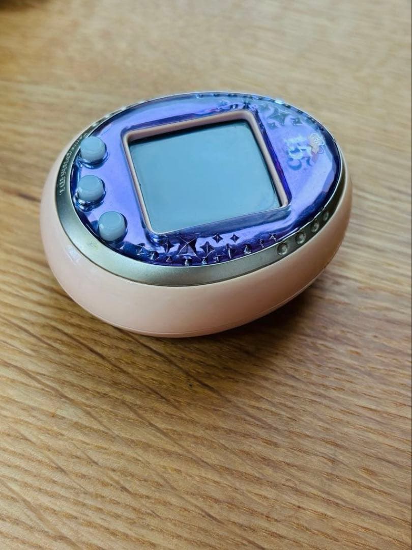 Tamagotchi iDL15thAnniversaryVer.ロイヤルピンク