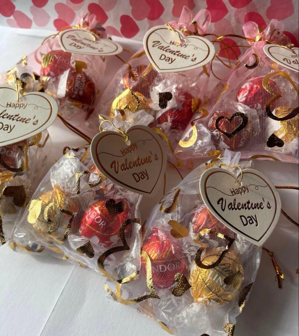 バレンタインプチギフト　リンツ　大人の義理チョコ　高級チョコレート