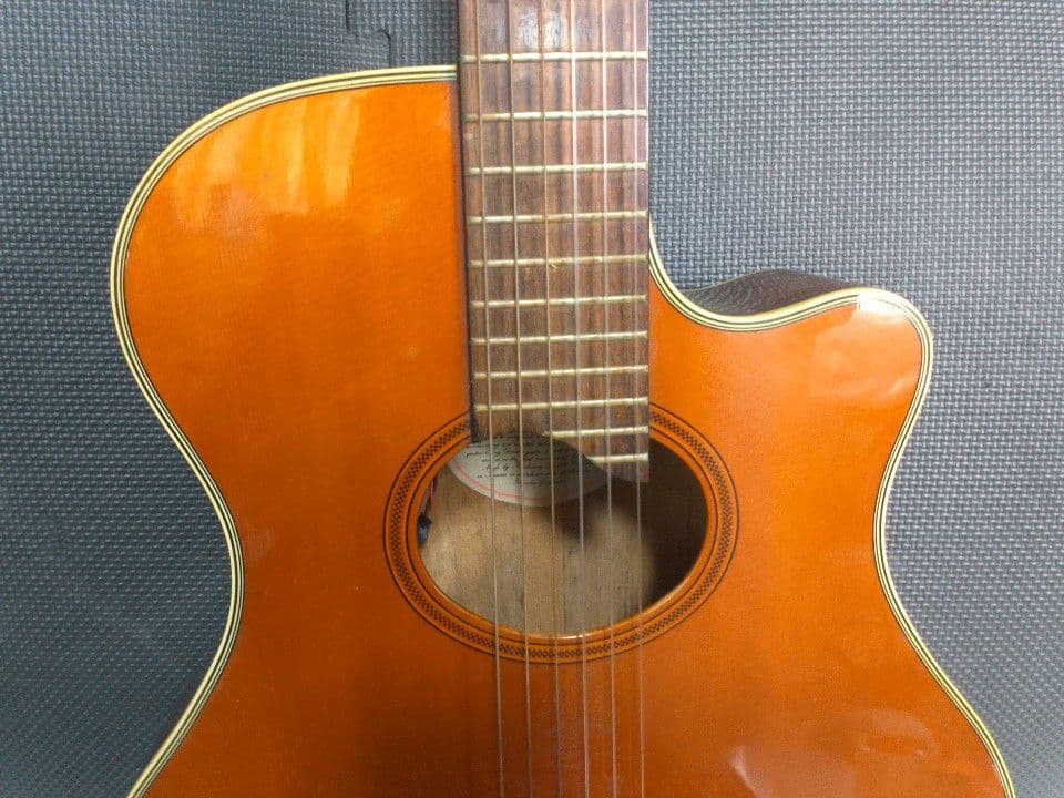 ヤマハ　YAMAHA　アコースティックギター　APX‐7N ハードケース付き