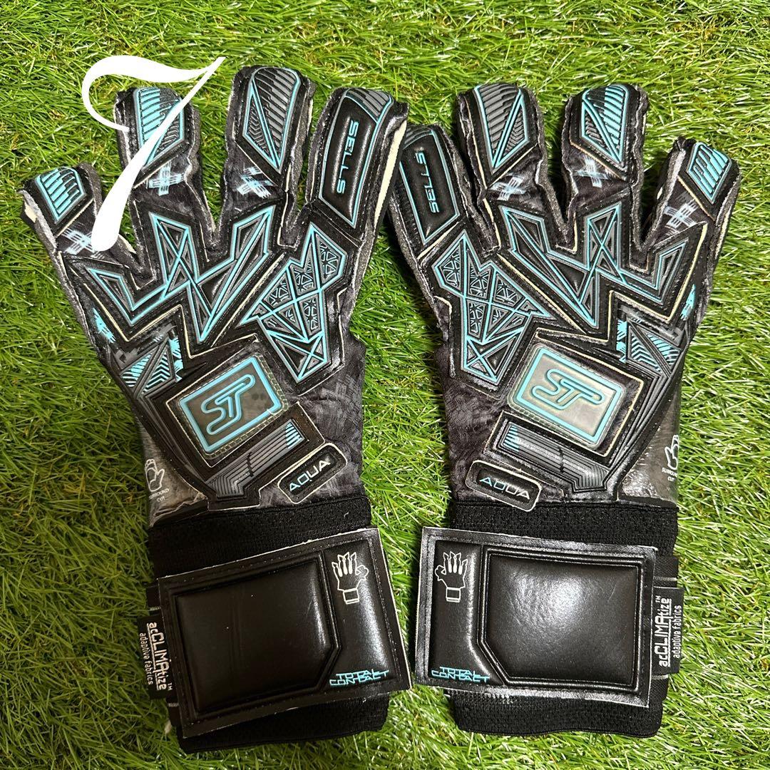 【日本未発売 新作】セルストータルコンタクト 7 キーパーグローブ　GKグローブ