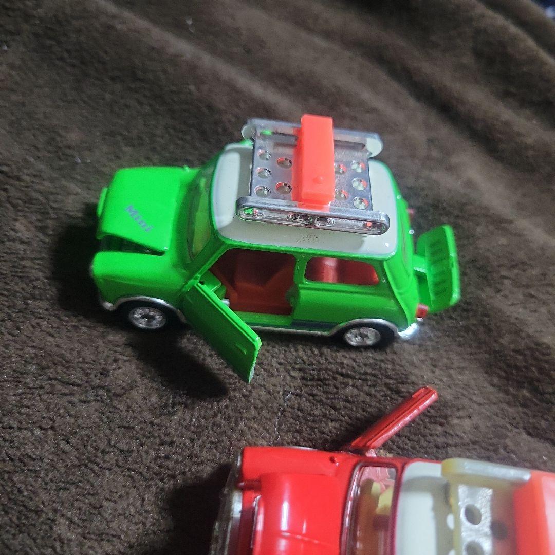 トミカダンディモーリスミニ（緑・赤・黄色）