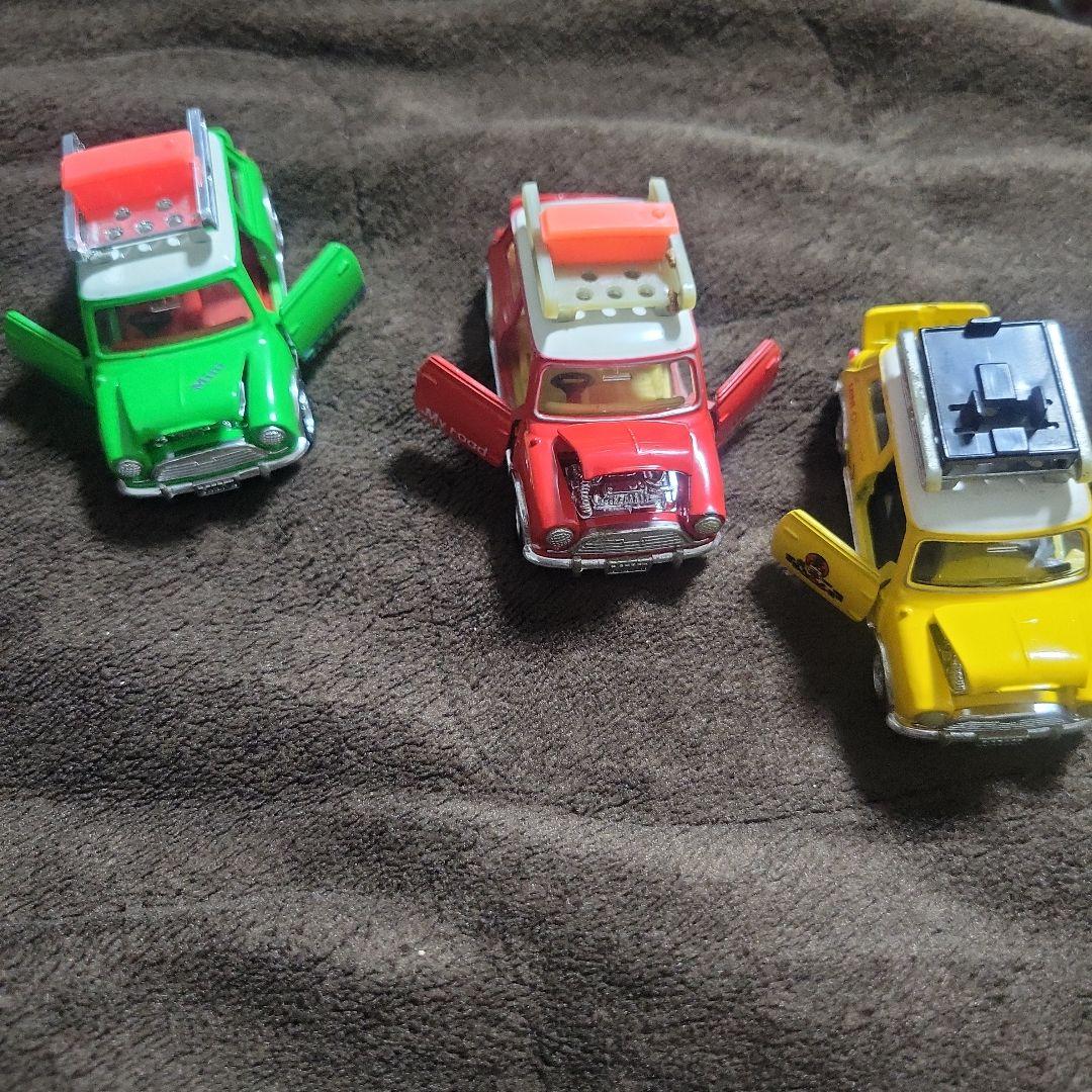 トミカダンディモーリスミニ（緑・赤・黄色）