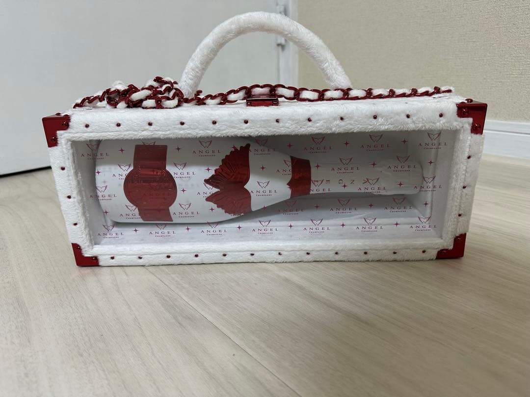 新品　正規品　エンジェル ホリデー レッド ファー
