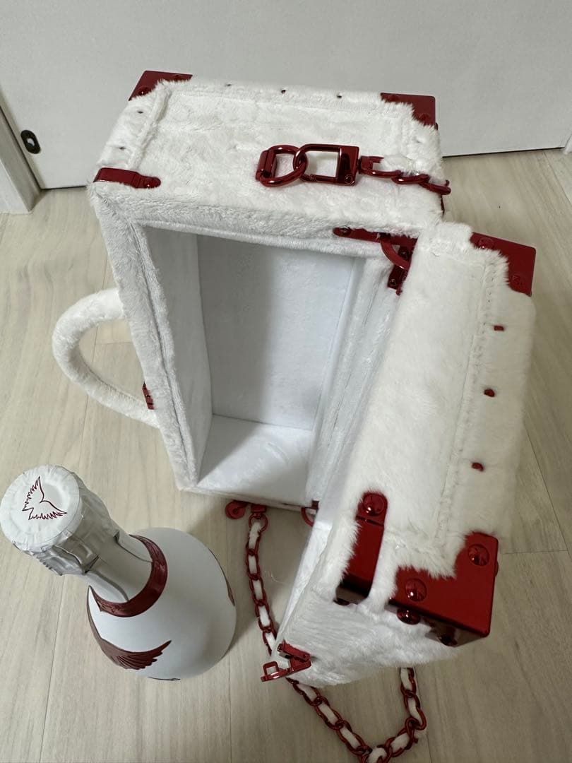 新品　正規品　エンジェル ホリデー レッド ファー