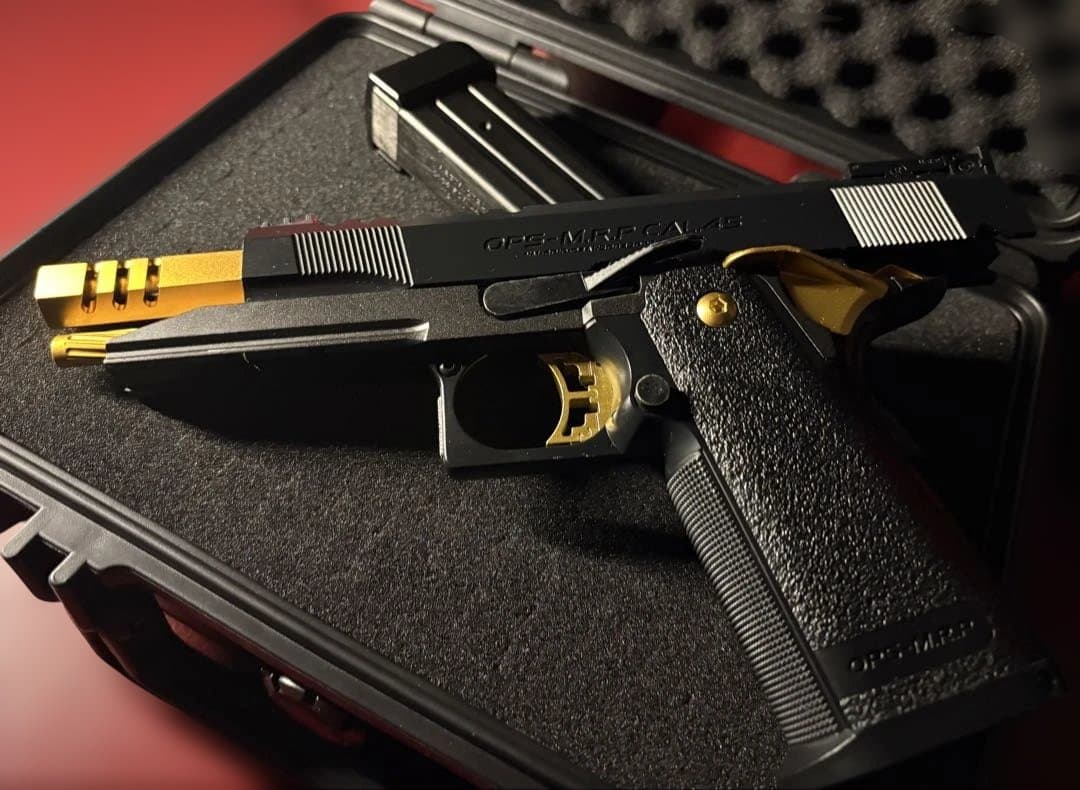 【美品】東京マルイハイキャパゴールドマッチGBカスタム多 新品ハンドガンケース付