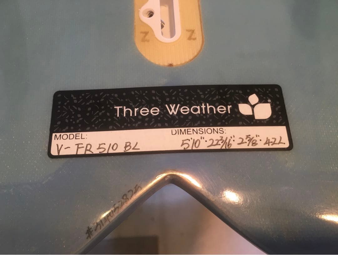 Three WeatherのFREELY ファンボード 5’10  42L