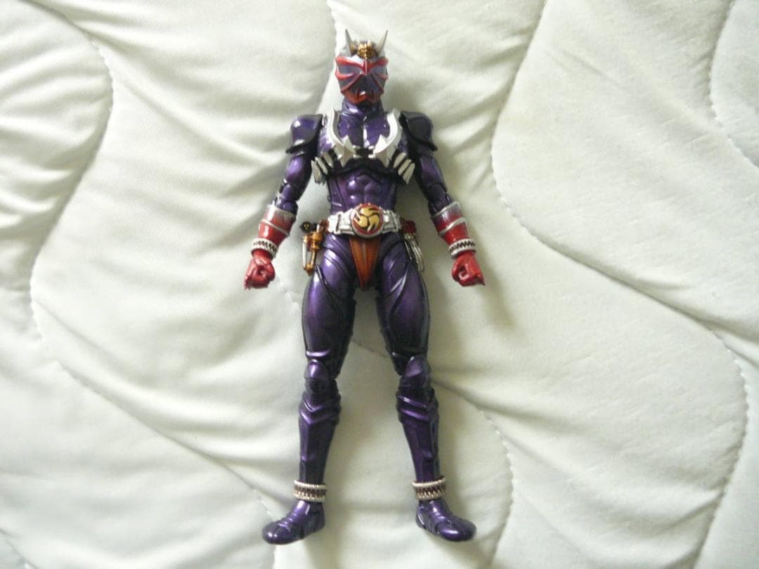 S.H.フィギュアーツ 真骨彫 仮面ライダー 響鬼　２個セット