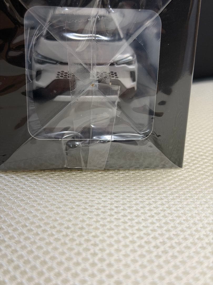 後期型　カローラクロス　カラーサンプル　プラチナホワイトパール　未開封未使用