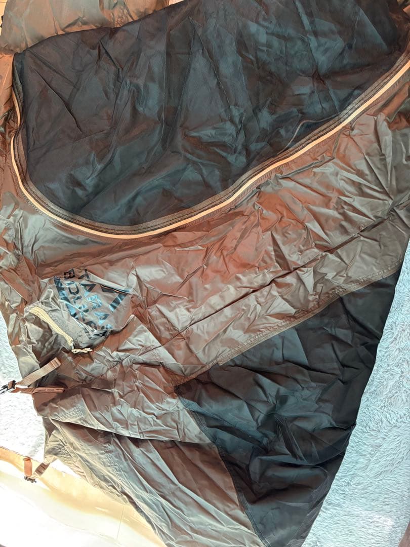 タラスブルバ　Caterpillar 2Room Shelter Baby