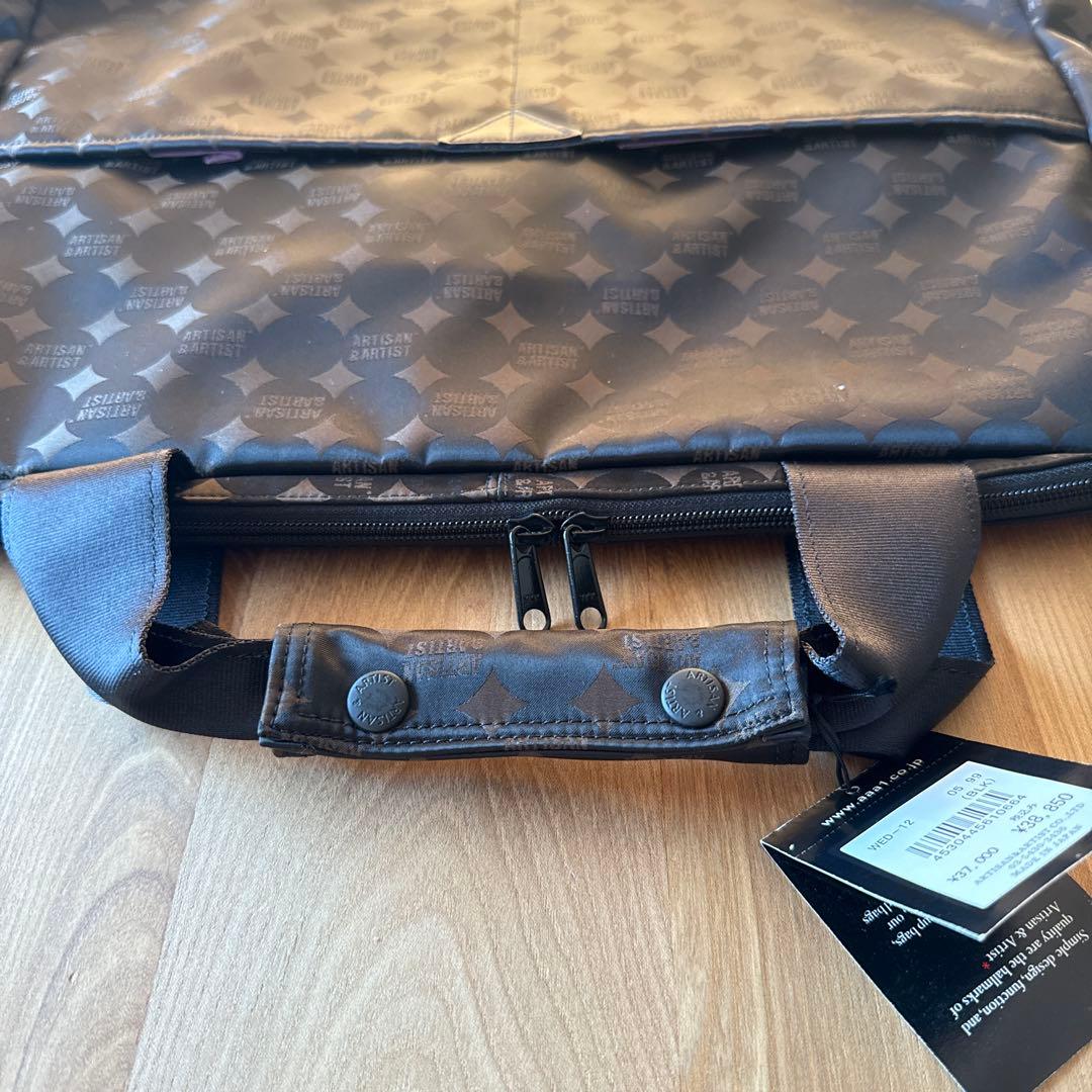 アルティザンアンドアーティスト ガーメントケース