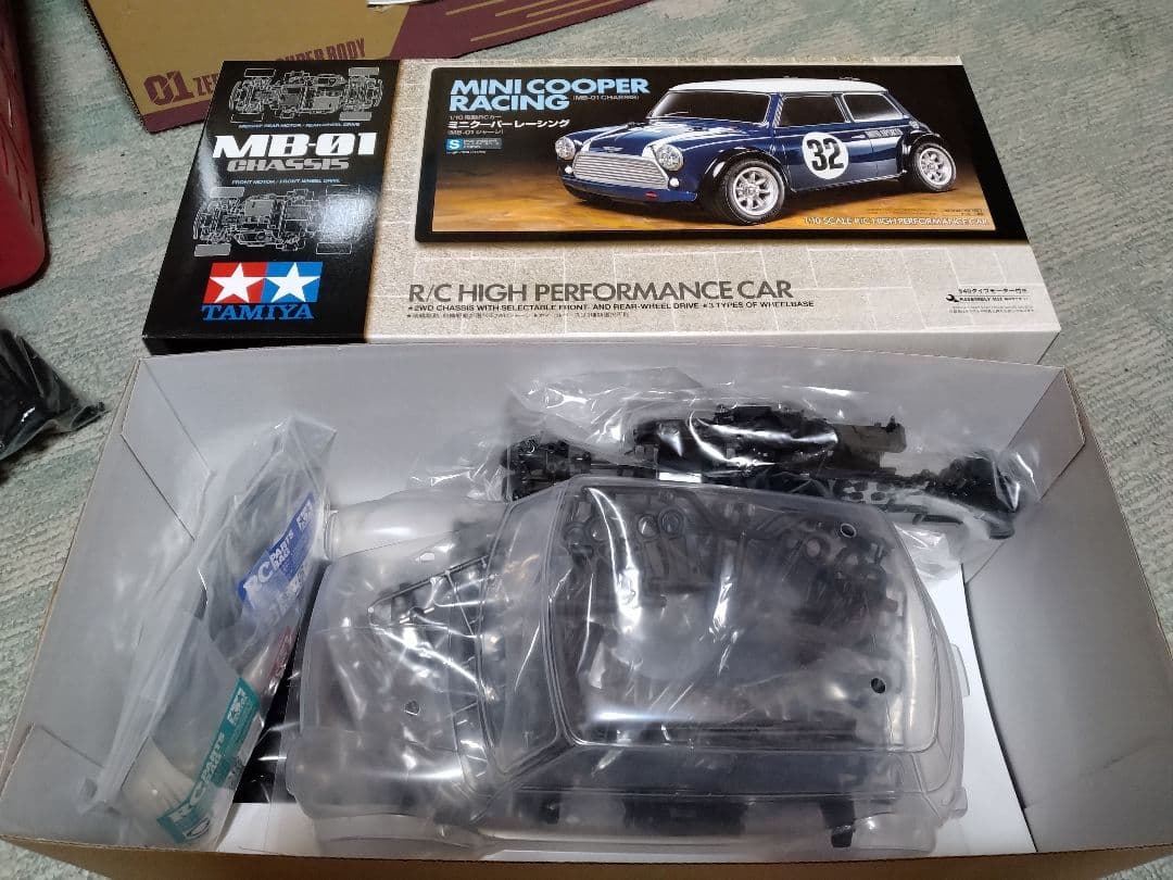 タミヤ　MB01 ミニクーパーレーシング