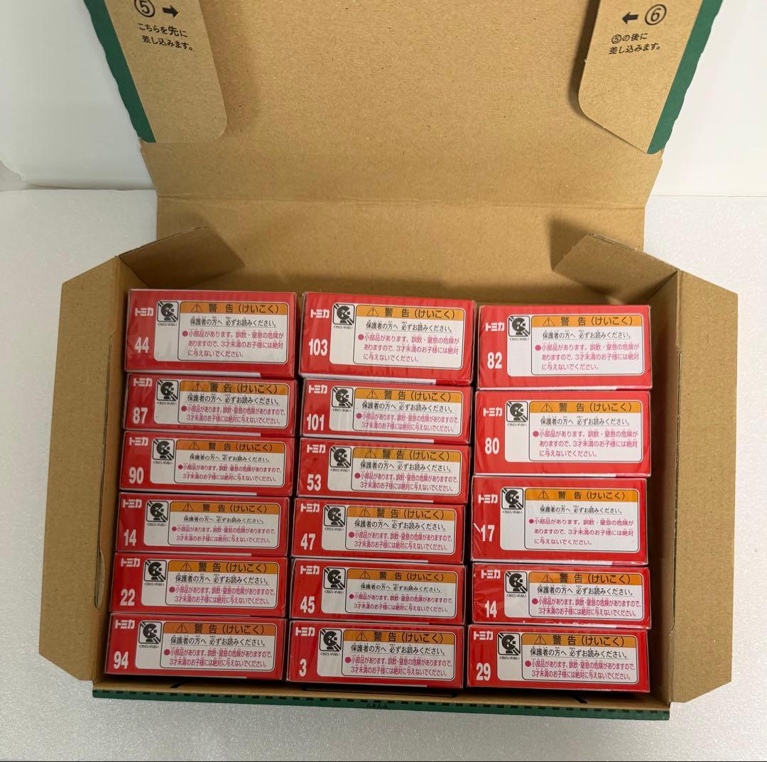 トミカ　まとめ売り　17台