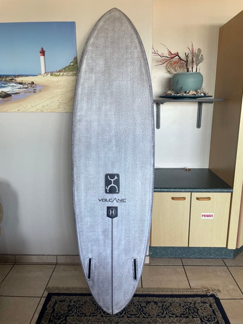 サーフボード　Sunday Volcanic サンディポルカニック