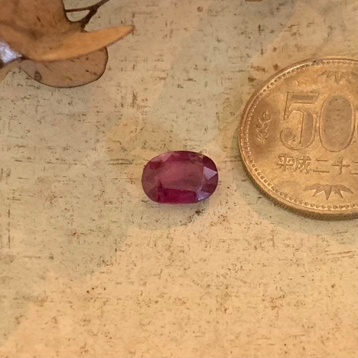 大粒ルビー3.85ctルース/オーバルミックスドカット