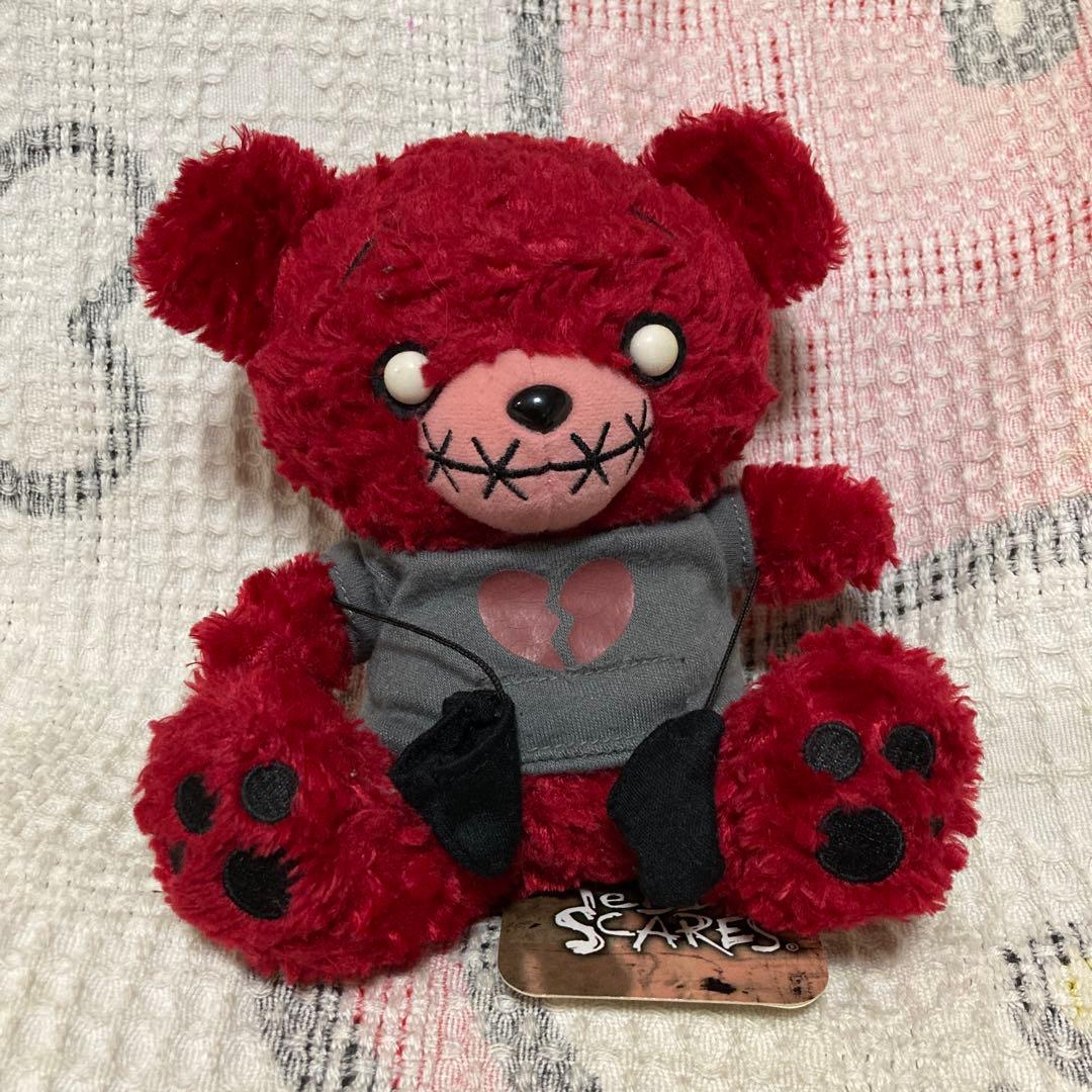 テディスケアズ Teddy Scares ぬいぐるみ　赤くま　中古品