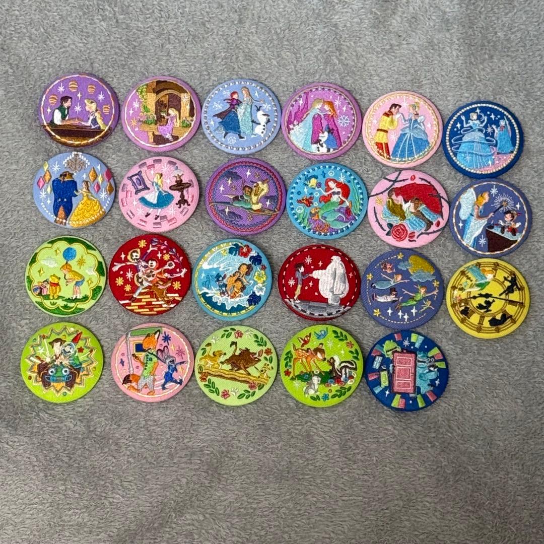 ディズニー刺繍缶バッジ まとめ売り