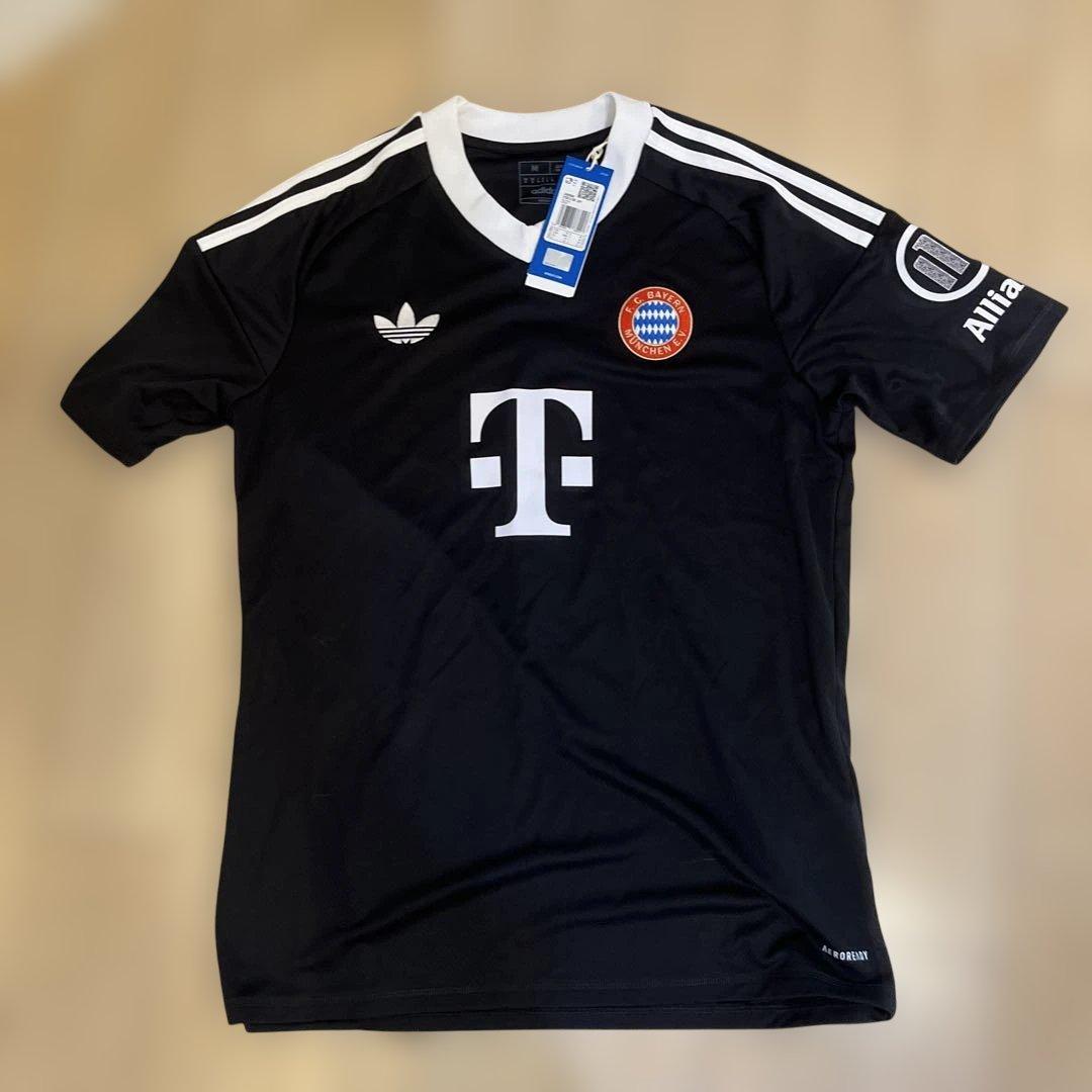 バイエルンミュンヘン　ノイアー　ドイツ購入　ブラック　Mサイズ