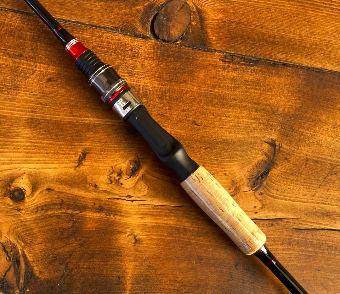 2ピーススピニングロッド 超軽量　カーボンロッド　バスロッド　バス釣り　2way