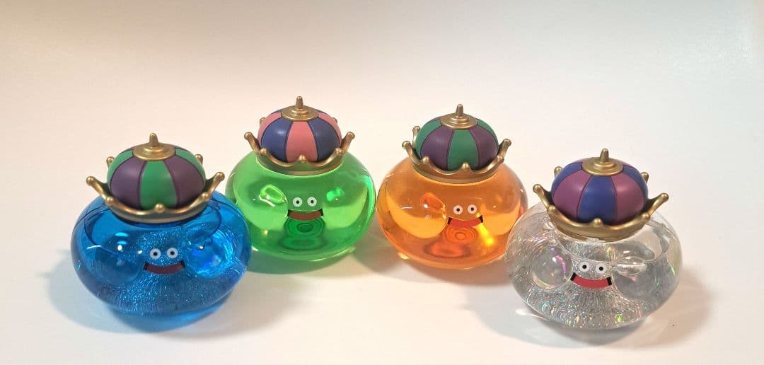 ドラゴンクエスト・ビッグクリアフィギュア・キングスライム・４体