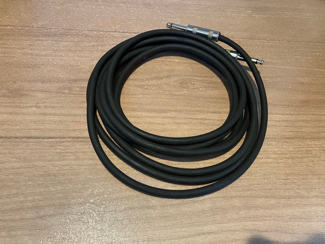 【土日のみ発送】BOSS GT-1 ACアダプタ USBケーブル シールド付き