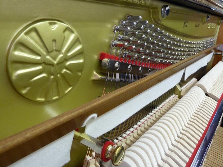 ★★★専門店整備済★シュベスター★No.51★オーバーホール（弦・他全交換）済み