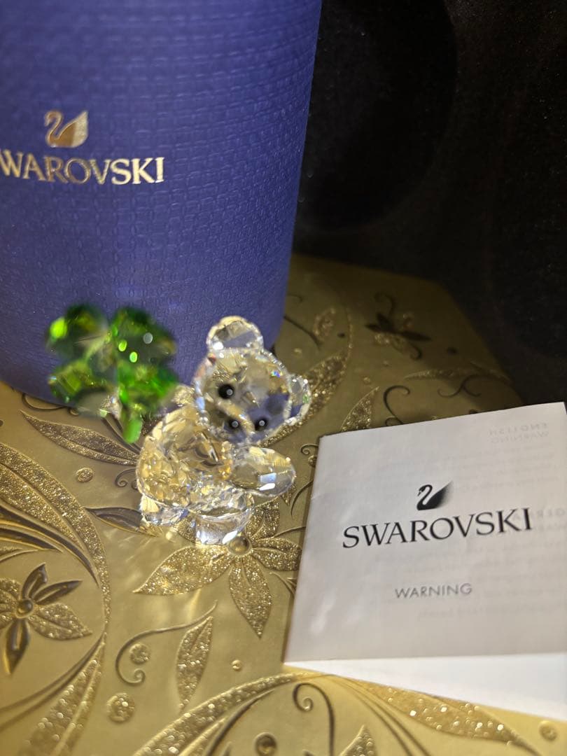 スワロフスキー　Krisベア Lucky Charm 四葉のクローバー