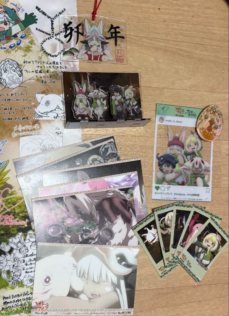 メイドインアビス 2期 キャスト＆スタッフ寄せ書きタペストリー 大谷資料館 絵馬