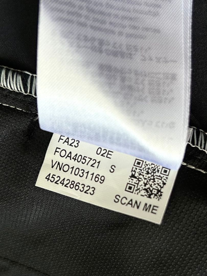 新品 OAKLEY オークリー 立体裁断ゴルフジャケット UPF50 耐久撥水M