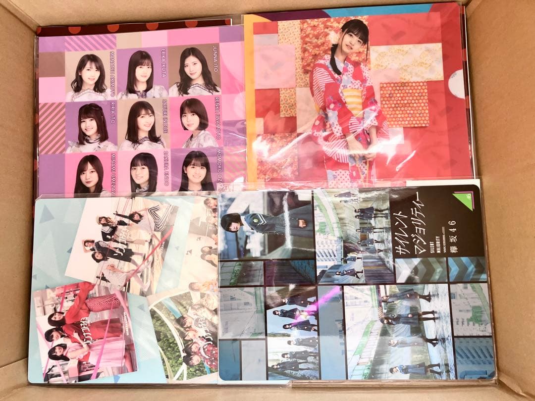 坂道グループなど秋元康プロデュースアイドルグッズ まとめ売り 【130個以上！】