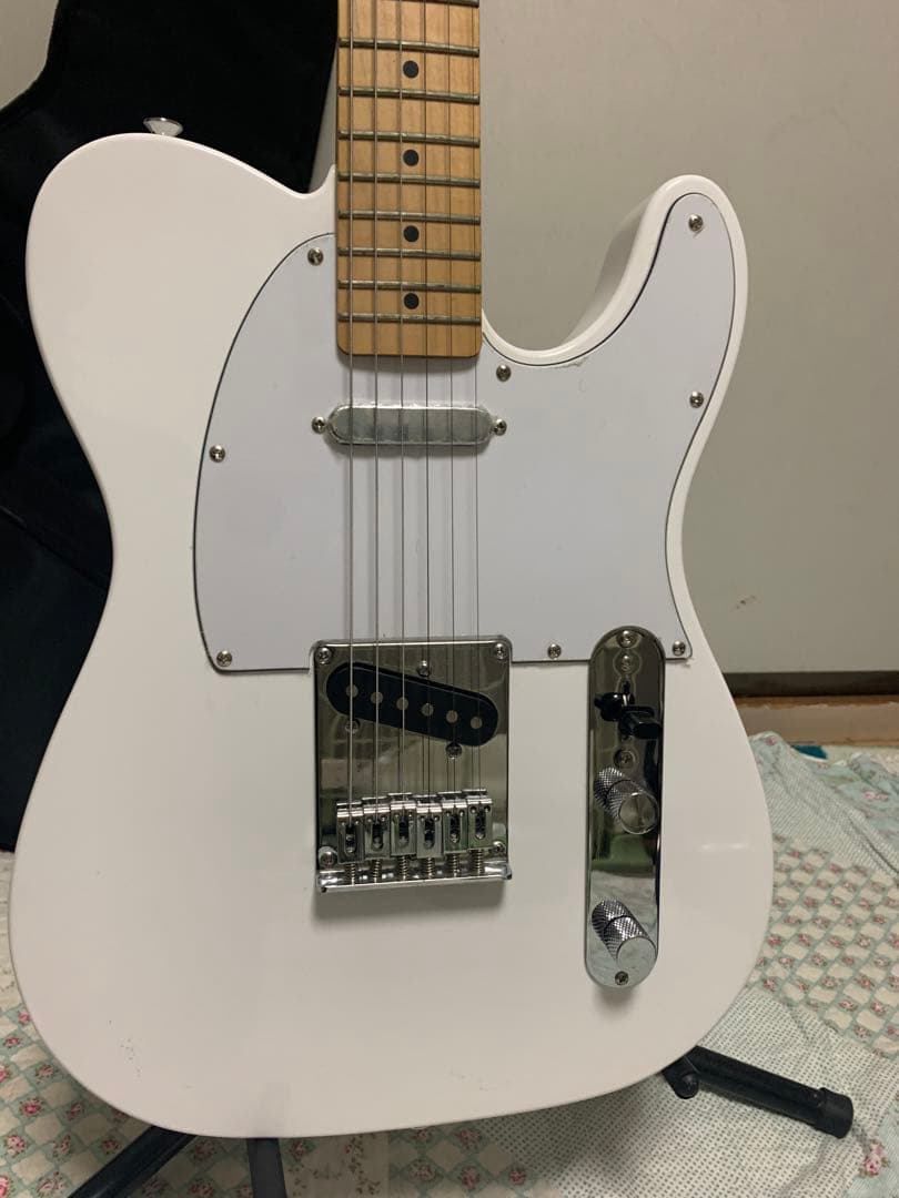 『3/18まで価格!』スクワイヤーテレキャスターエレキギターおまけ付