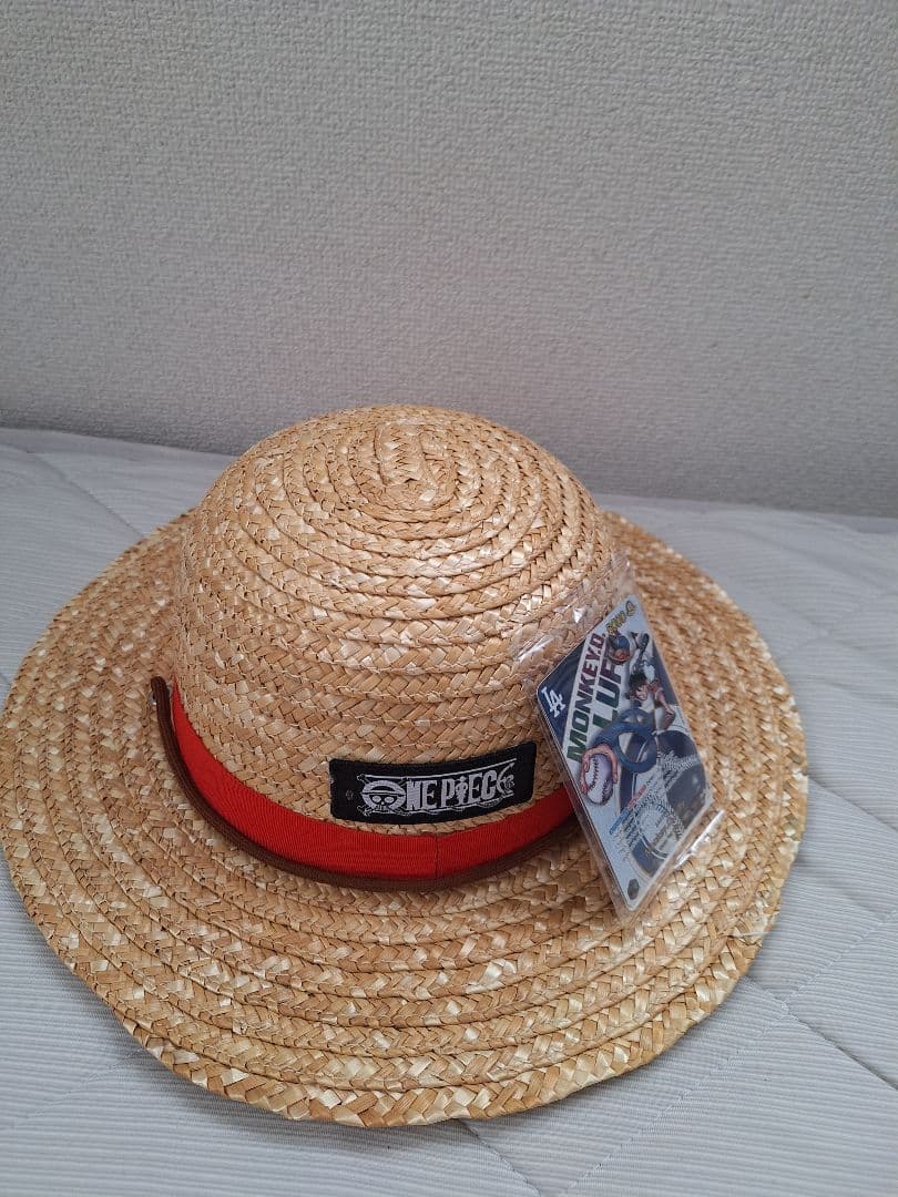 ドジャース ワンピース コラボ 麦わら帽子＆カード